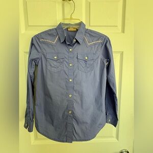 Size large girls Wrangler cornflower blue/purplish long sleeve shirt. Pearl snap